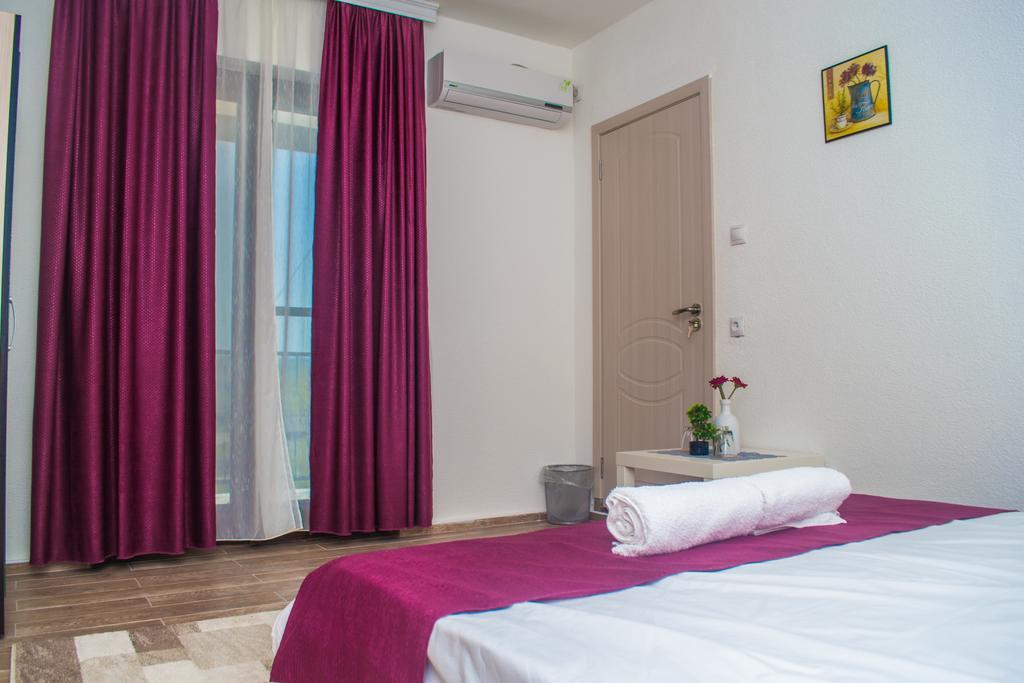 Bed & Breakfast Delikates Stojakovo Extérieur photo