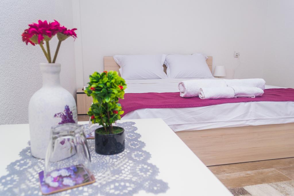 Bed & Breakfast Delikates Stojakovo Extérieur photo