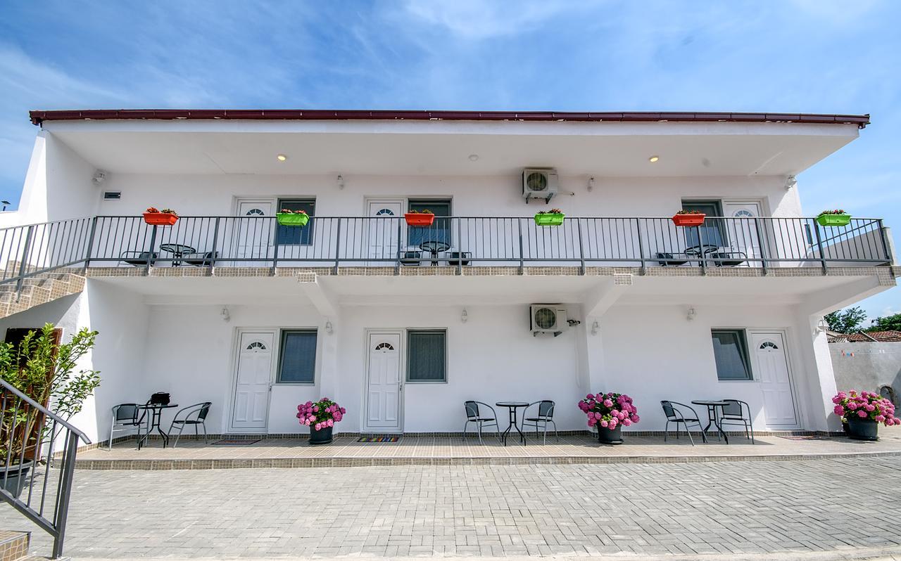 Bed & Breakfast Delikates Stojakovo Extérieur photo